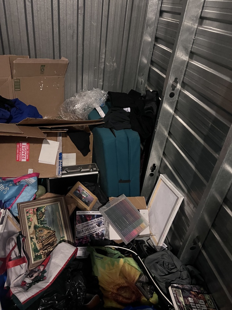 3106 - StorageMart St-Hubert  auction IB-2521 70