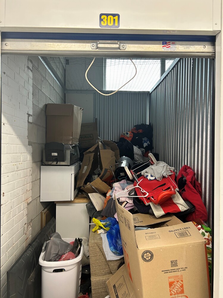 Guard-it Self Storage  auction IB-1670