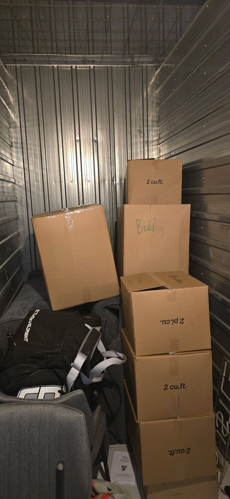 3106 - StorageMart St-Hubert  auction IB-5543 10