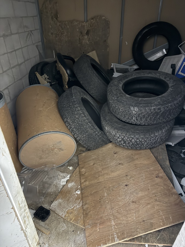 Public Storage P0007 - Arrow Rd  auction IB-9399 20