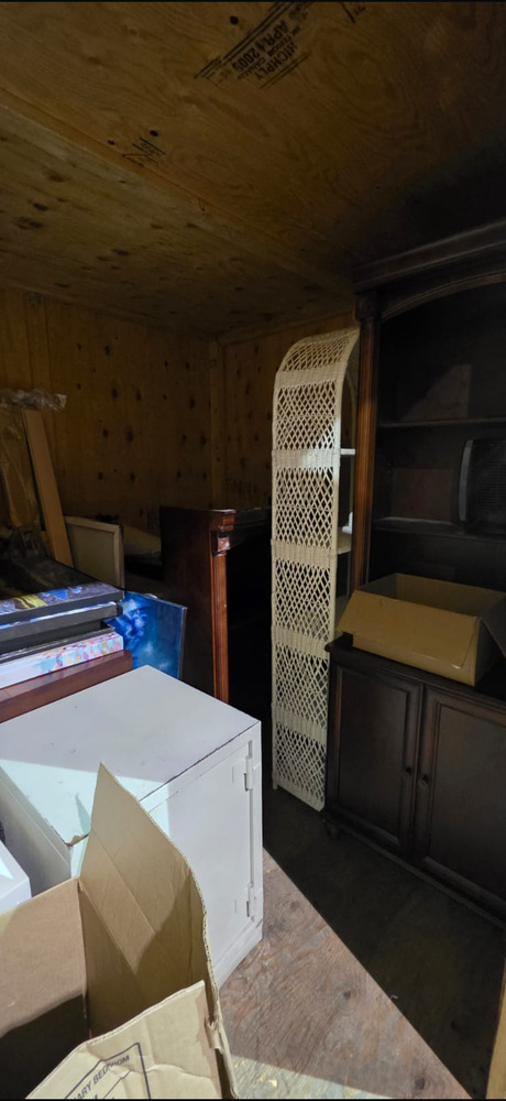 Ferguson Moving North Vancouver  auction IB-8263 10