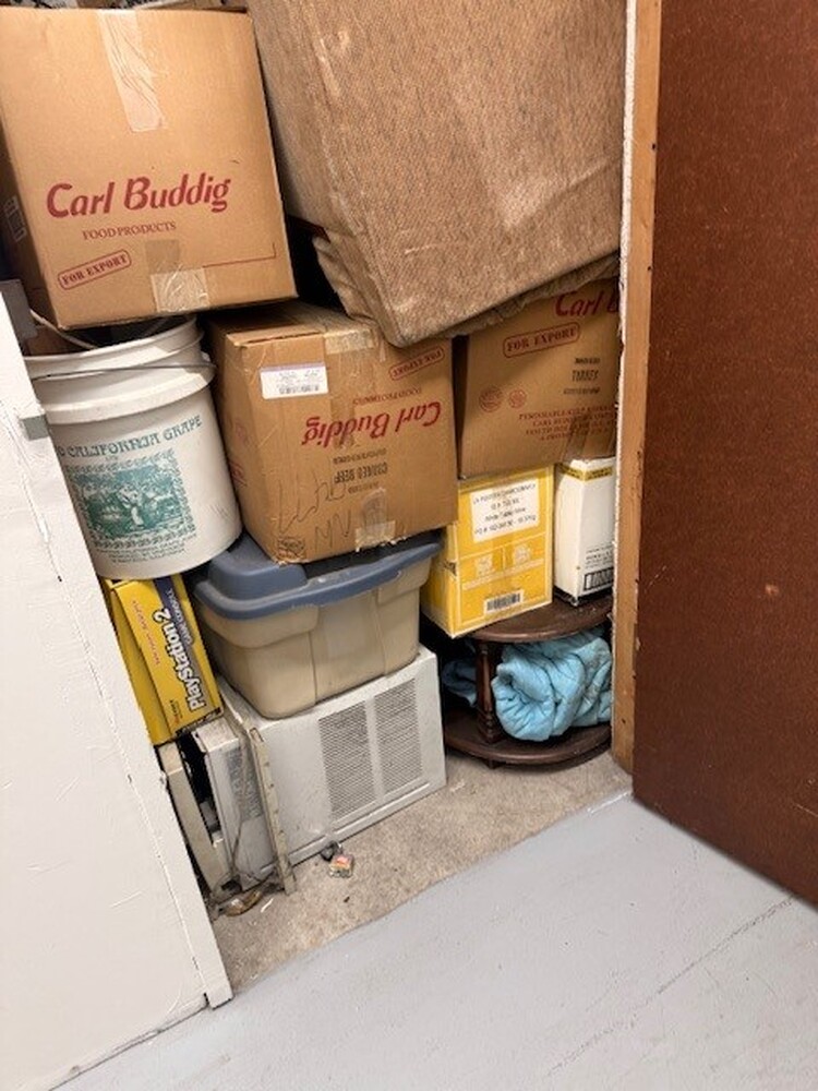 Public Storage P0004 -Sheridan Way   auction IB-4840 30