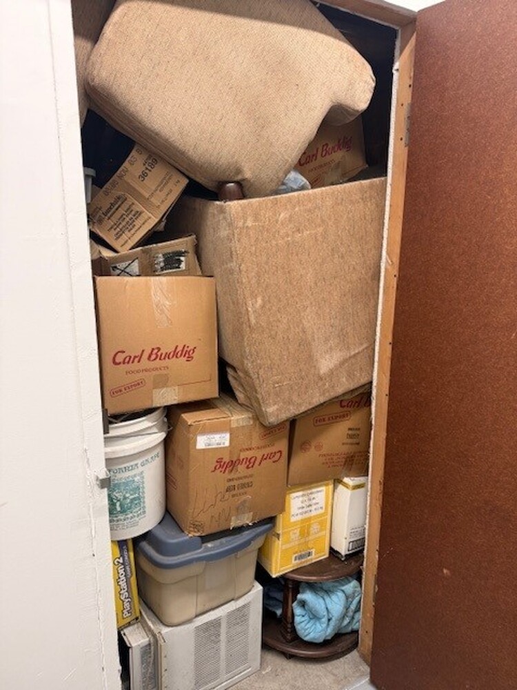 Public Storage P0004 -Sheridan Way   auction IB-4840 20