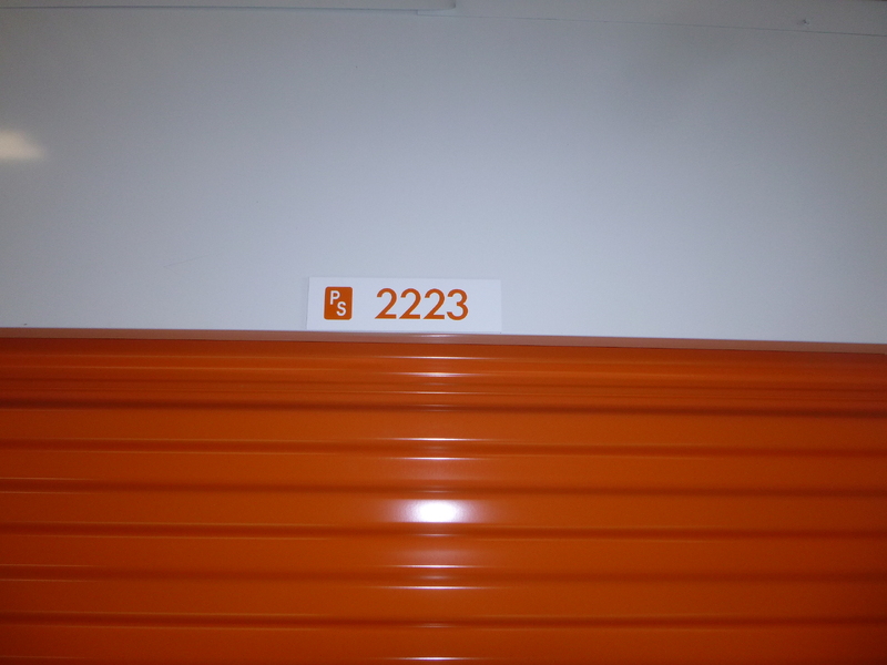 Public Storage P0047 -Autoroute Chomedey  auction IB-7868