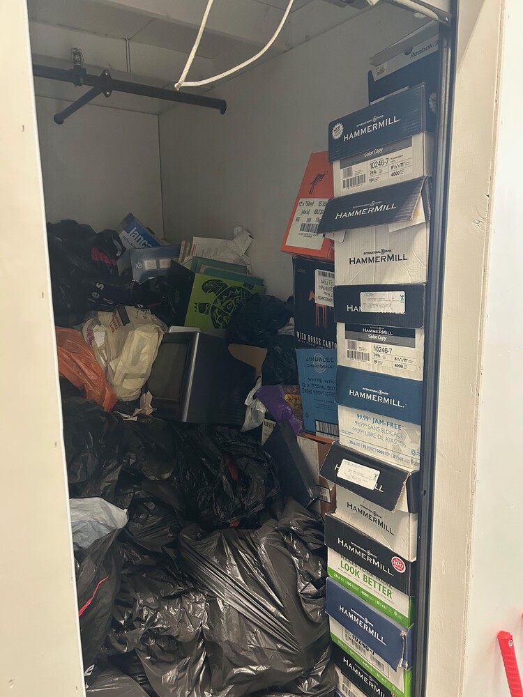 Storguard - Storage on Terminal  auction IB-9899