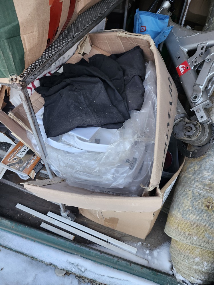 Space at Hand Kitchener Gage  auction IB-8155 10