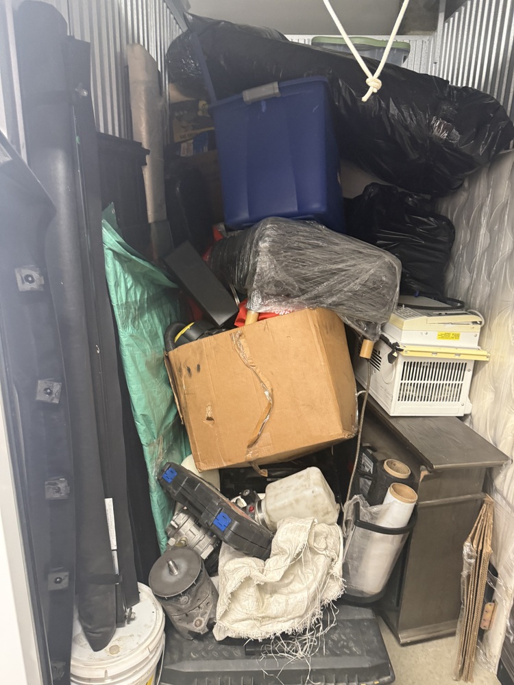 3019 - StorageMart 345 Danforth Road  auction IB-6422 20