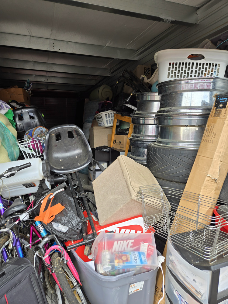 1-800-Self-Storage.com of Grand Blanc  auction IB-1865