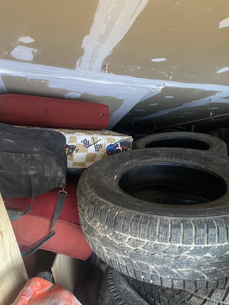 3102 - StorageMart St-Leonard  auction IB-8564 20