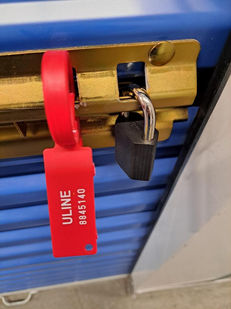 Montreal Mini-Storage - Hodge  auction IB-3024 30