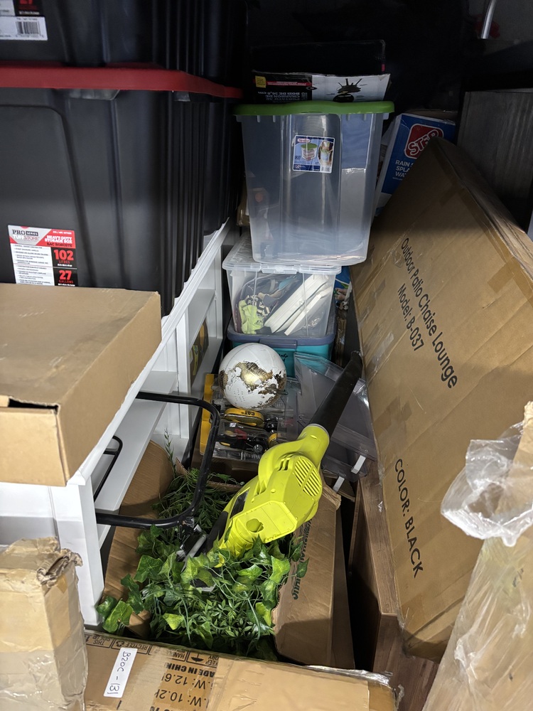 2750 - StorageMart Morrow Rd. Barrie  auction IB-8484 50