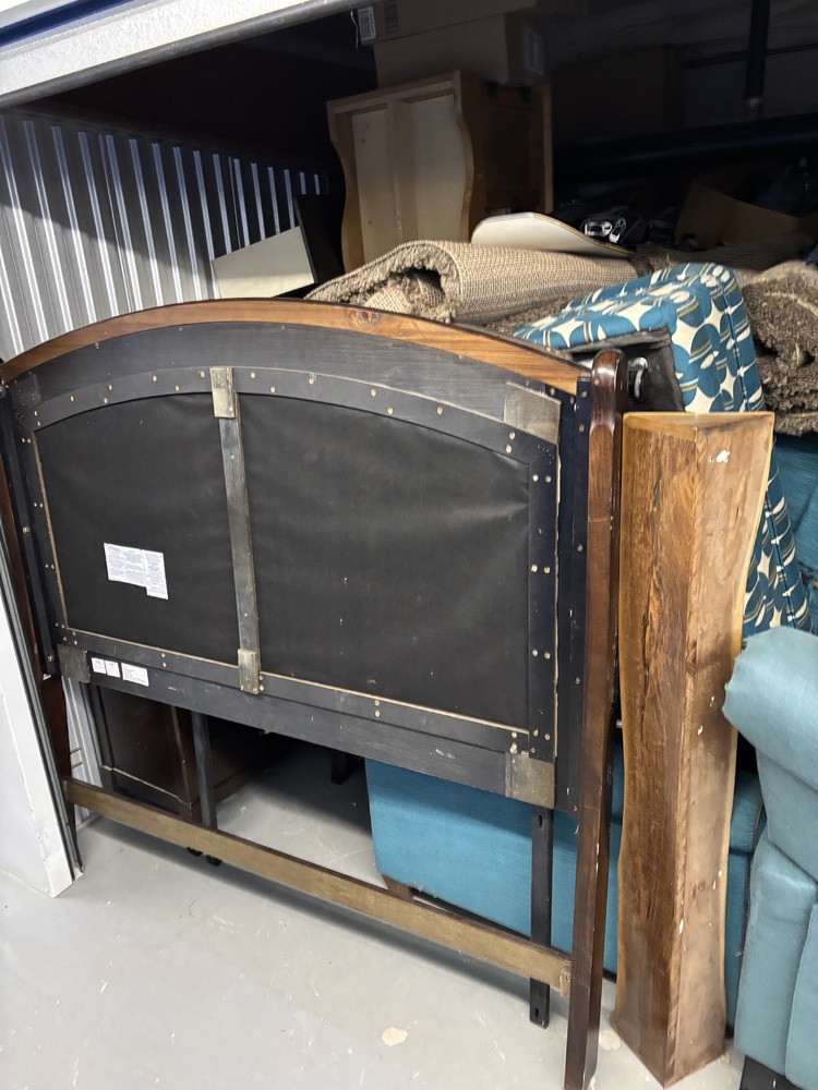 2750 - StorageMart Morrow Rd. Barrie  auction IB-3491