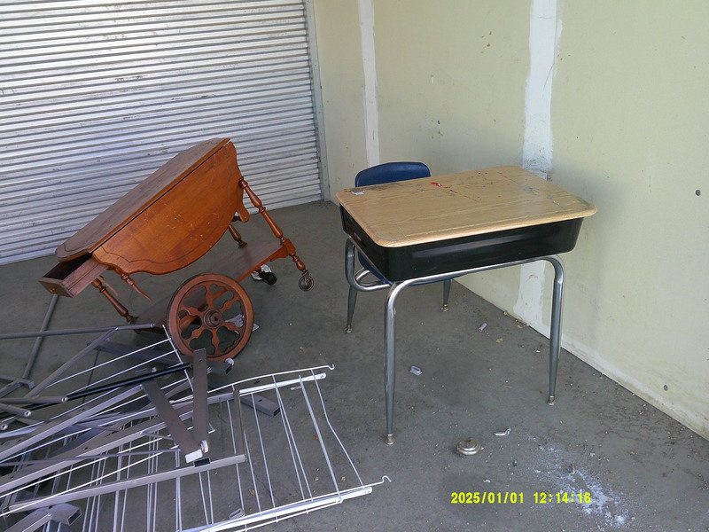 3204 - StorageMart Circle Dr and 11th St W   auction IB-7659 10