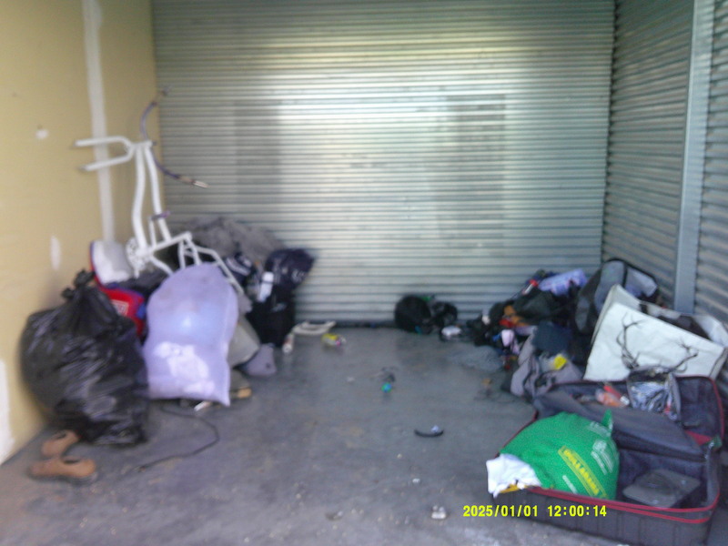 3204 - StorageMart Circle Dr and 11th St W   auction IB-7004