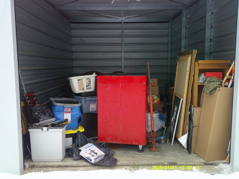 3311 - StorageMart 132 Ave NW & Fort Road  auction IB-1325 60