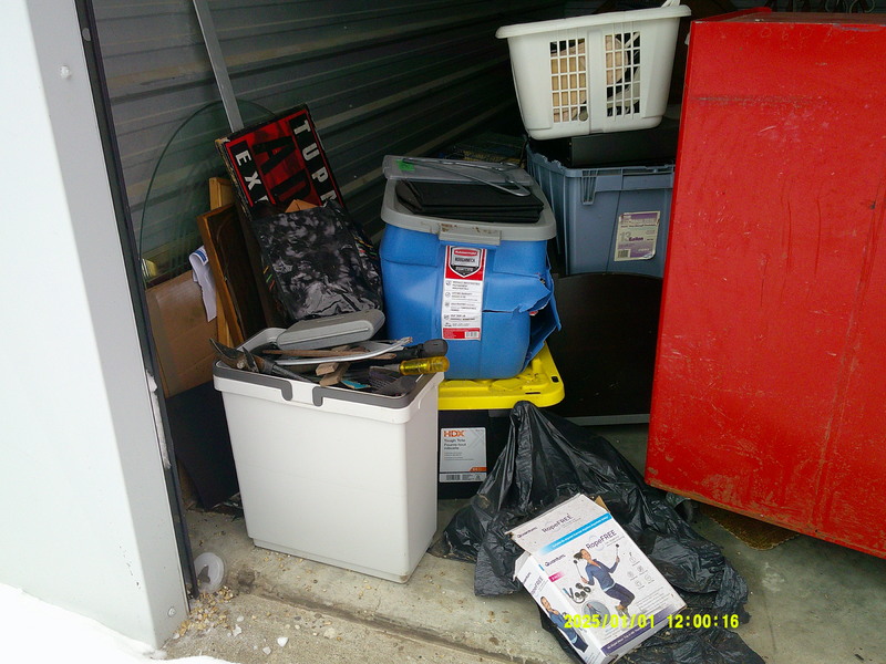 3311 - StorageMart 132 Ave NW & Fort Road  auction IB-1325 70