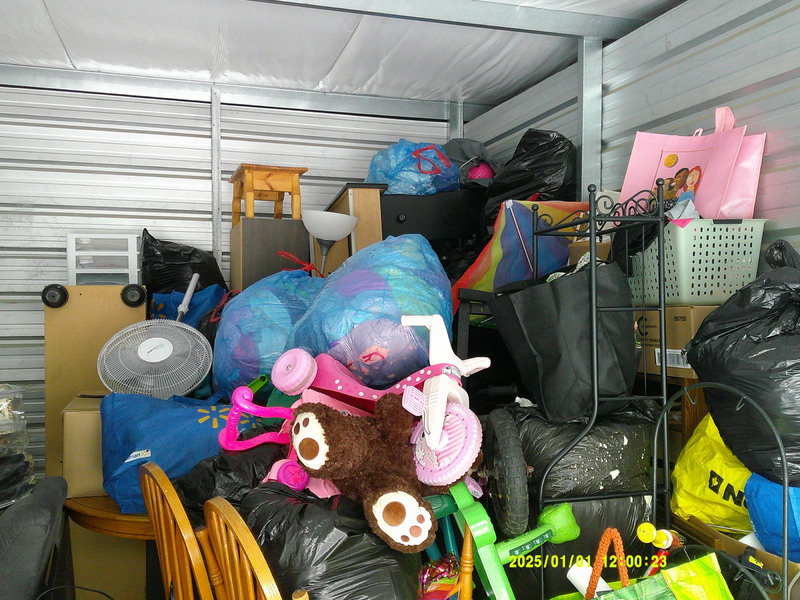 3311 - StorageMart 132 Ave NW & Fort Road  auction IB-7454 30