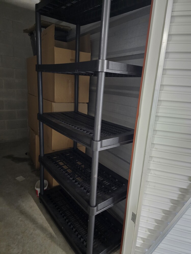 3003 -StorageMart  Adelaide St  auction IB-9003 10