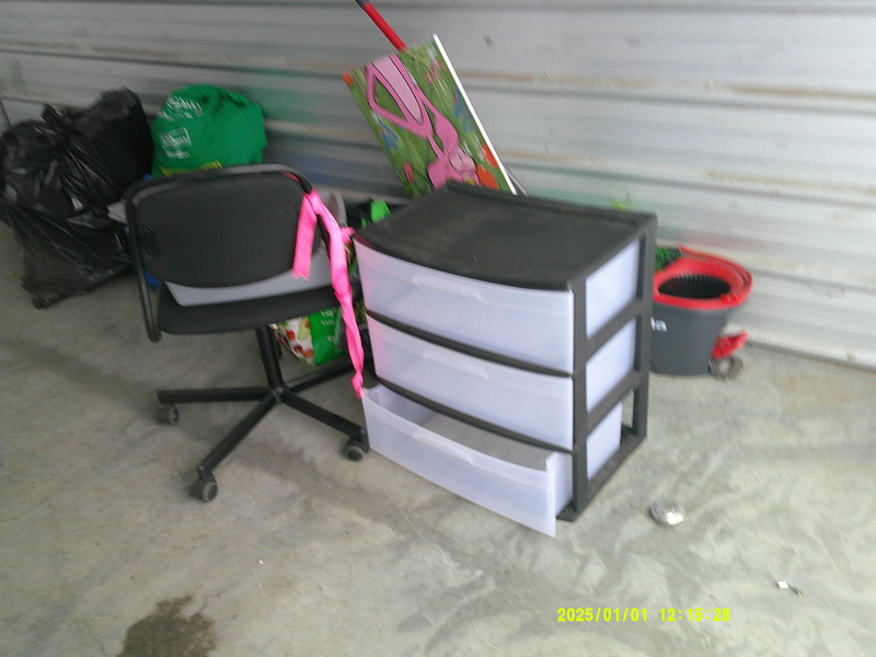 3311 - StorageMart 132 Ave NW & Fort Road  auction IB-3654 10