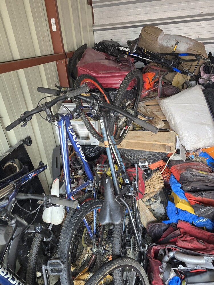 3003 -StorageMart  Adelaide St  auction IB-8331 60