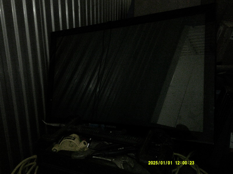 3311 - StorageMart 132 Ave NW & Fort Road  auction IB-1830 30