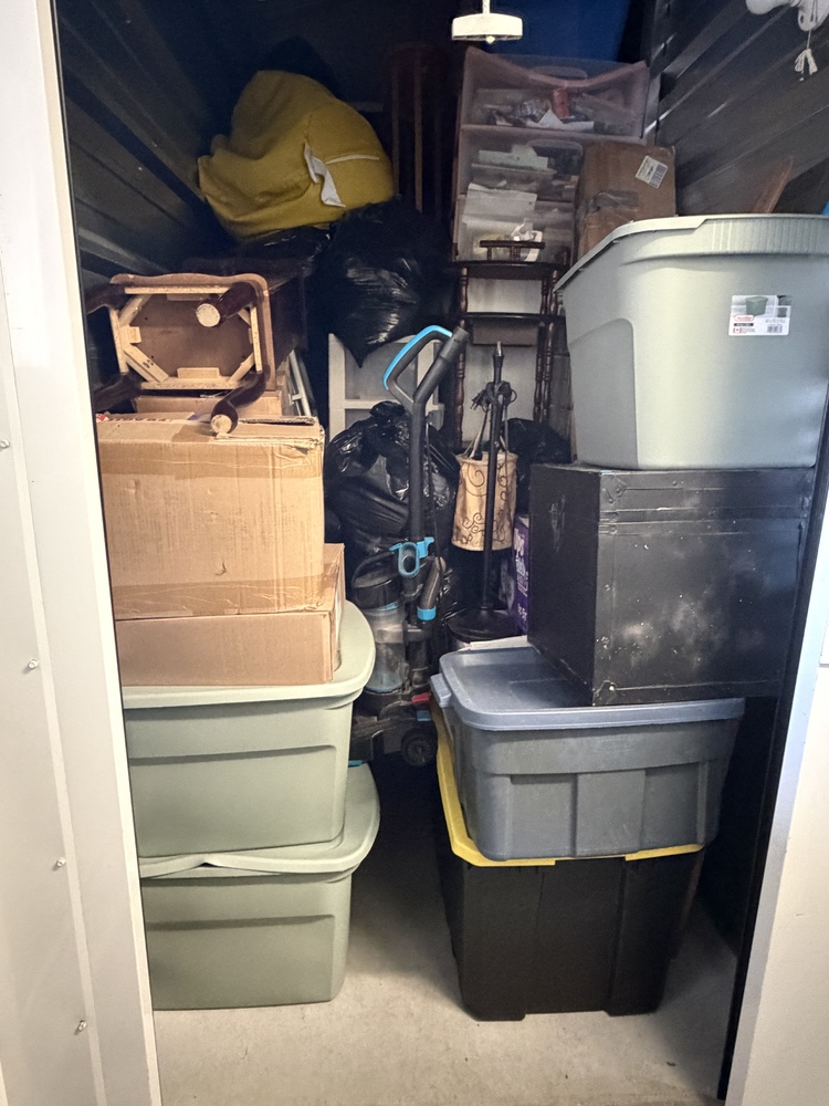 3004 - StorageMart St Thomas  auction IB-1721