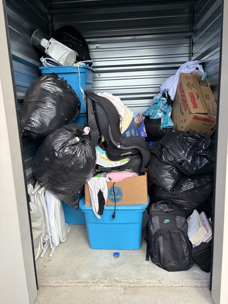 3004 - StorageMart St Thomas  auction IB-5754 20