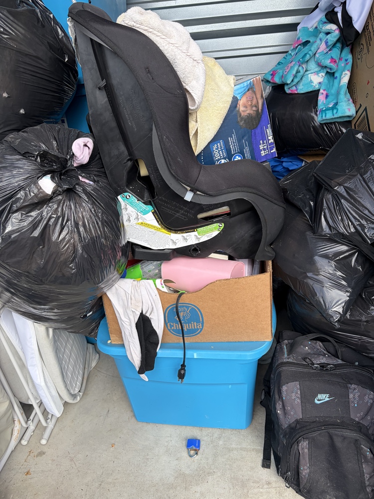 3004 - StorageMart St Thomas  auction IB-5754 60