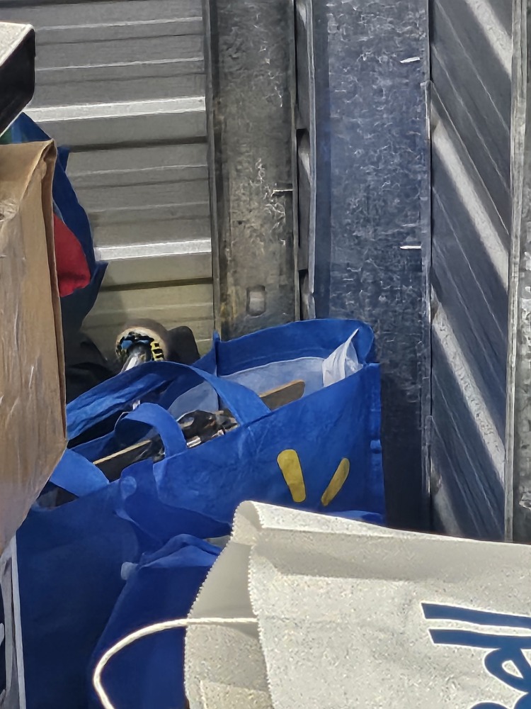 3035 - StorageMart Belleville  auction IB-9573 20