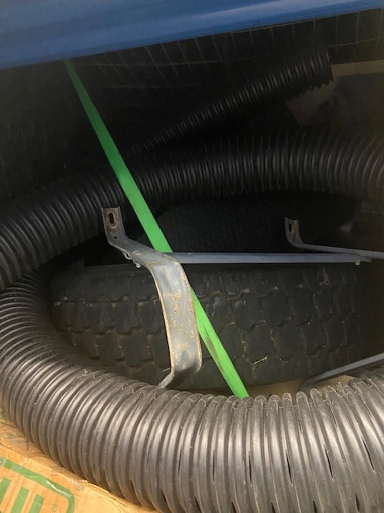 3006 - StorageMart Lauzon Rd. Windsor  auction IB-3774 50