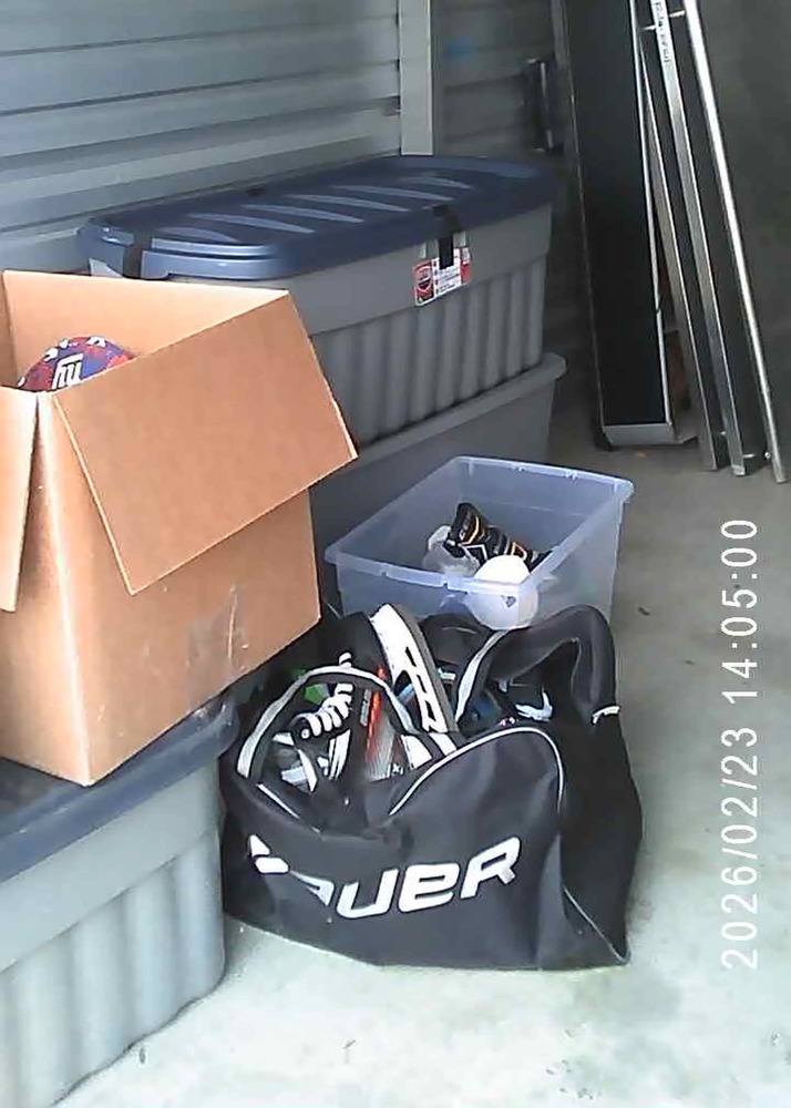 3002 -StorageMart  Wonderland Rd S  auction IB-9746 10