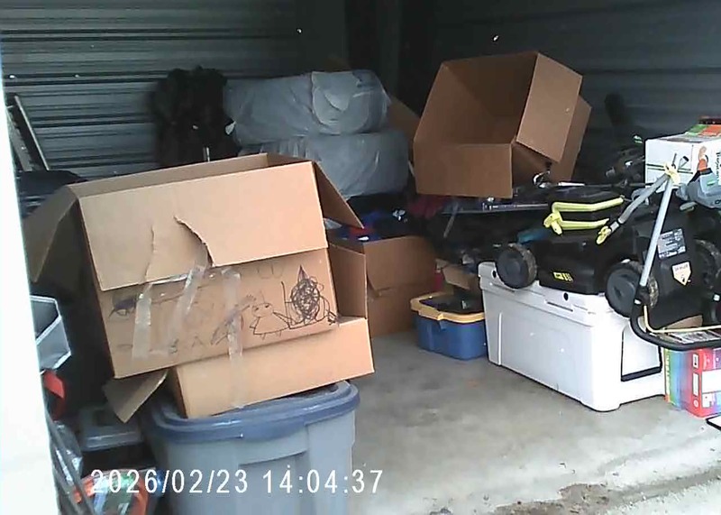 3002 -StorageMart  Wonderland Rd S  auction IB-9746 20