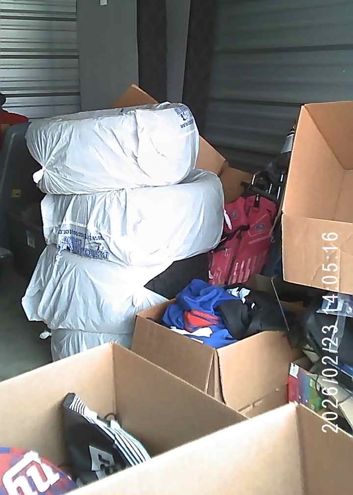 3002 -StorageMart  Wonderland Rd S  auction IB-9746 40