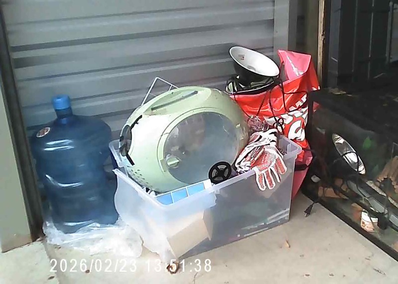 3002 -StorageMart  Wonderland Rd S  auction IB-5618 60