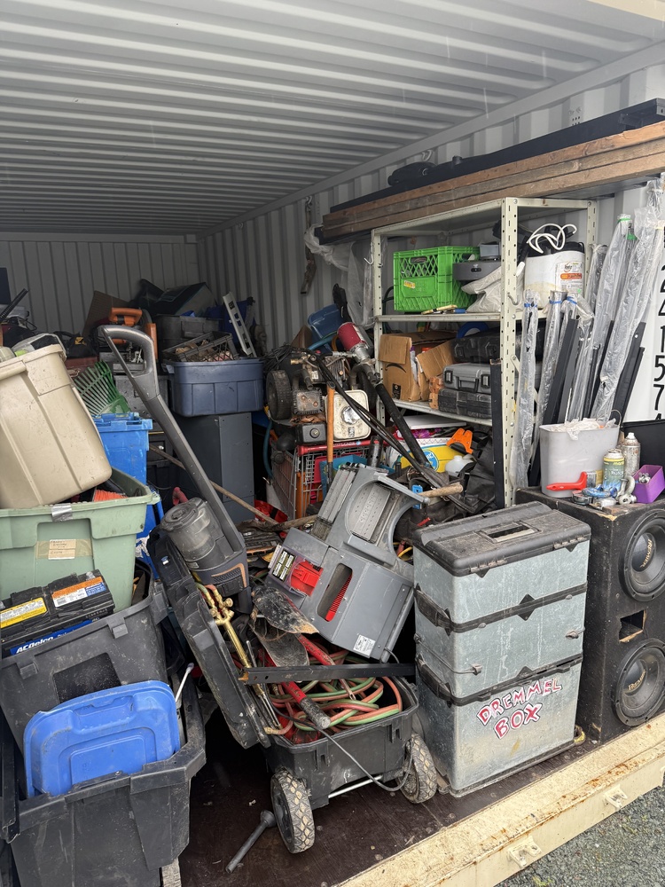 Box It Up - Chilliwack  auction IB-5357 10