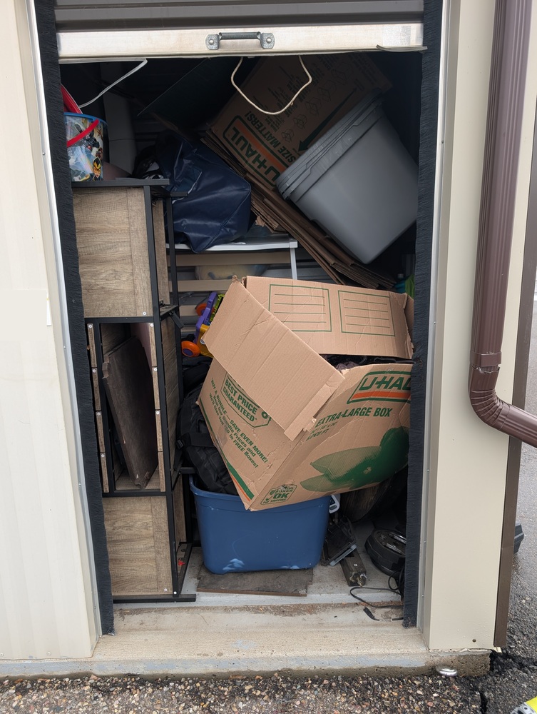 2570 - StorageMart  Westside Dr W  auction IB-8863