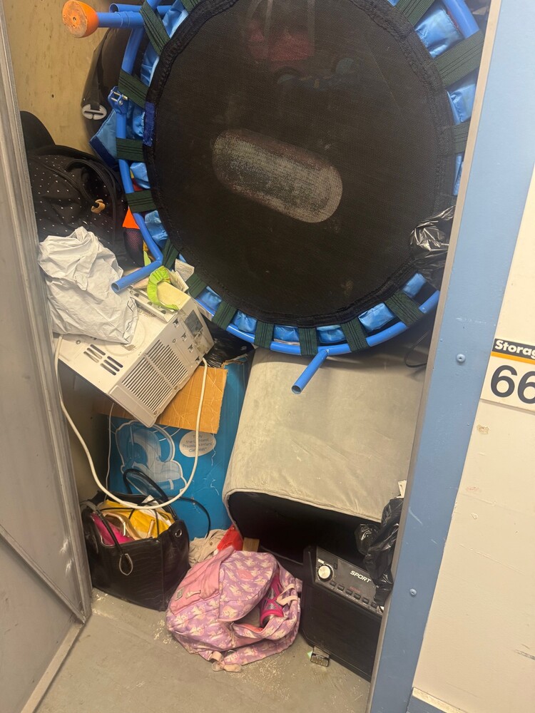 3014 - StorageMart Trethewey Dr Toronto  auction IB-7343 10