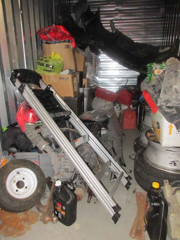 3024 - StorageMart Arrow Rd  auction IB-6855