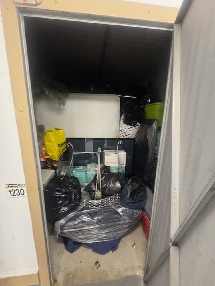 3014 - StorageMart Trethewey Dr Toronto  auction IB-2562