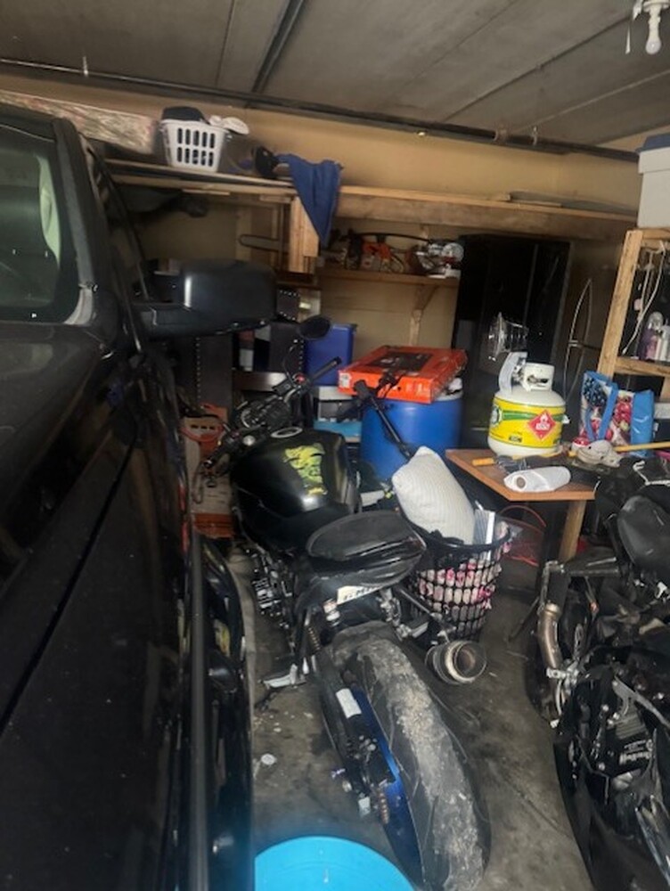 3014 - StorageMart Trethewey Dr Toronto  auction IB-8832 20