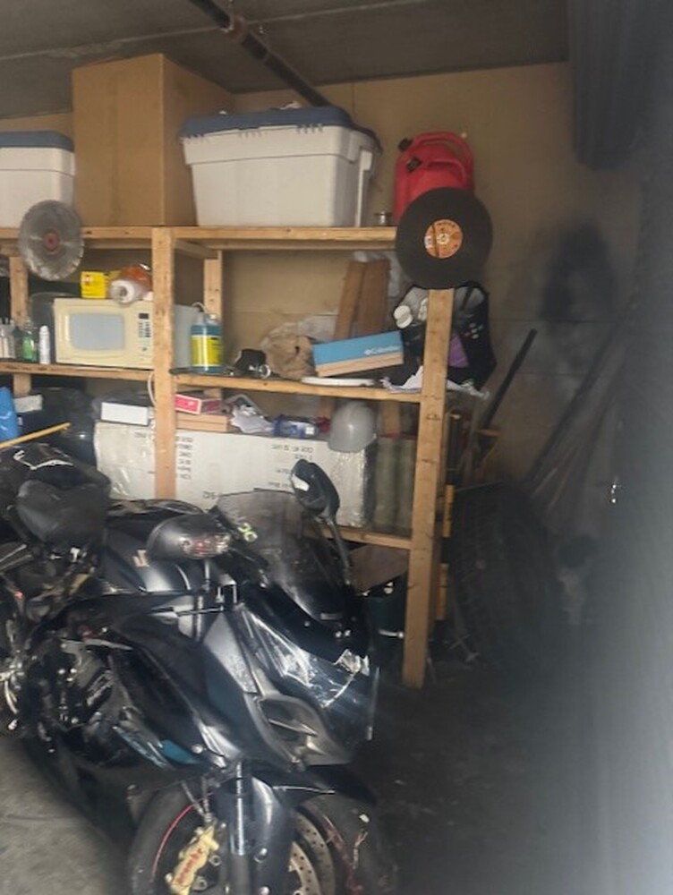 3014 - StorageMart Trethewey Dr Toronto  auction IB-8832 30