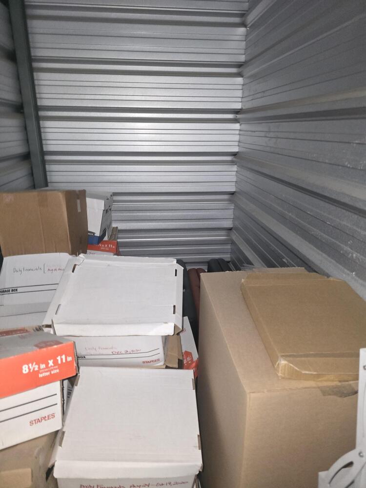 3008 - StorageMart Kipling  auction IB-2210 10