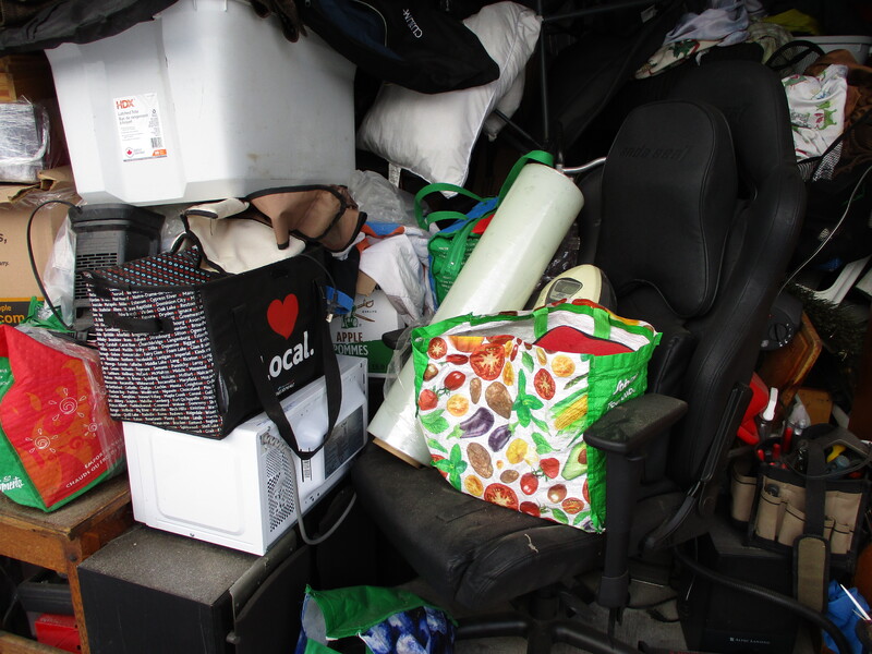 3201 -StorageMart  Hwy 11 & Clarence Ave S   auction IB-5346 20