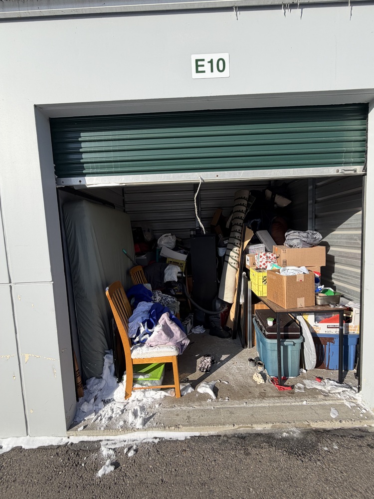 3307-StorageMart 52nd and Peigan Trail  auction IB-7486