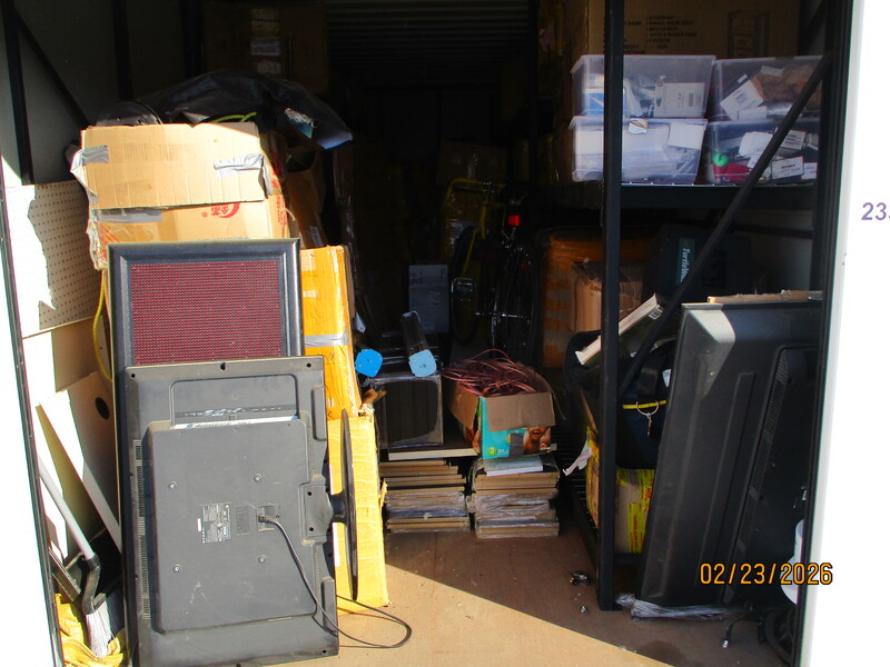 3205 - StorageMart 1st Ave N & Duke St   auction IB-6772 20