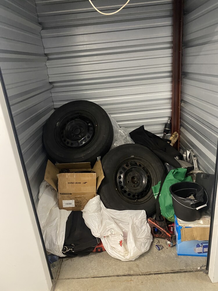 2771 -StorageMart  Wonderland Road North  auction IB-2686 30