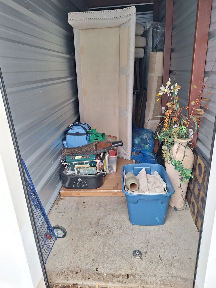 2771 -StorageMart  Wonderland Road North  auction IB-2468