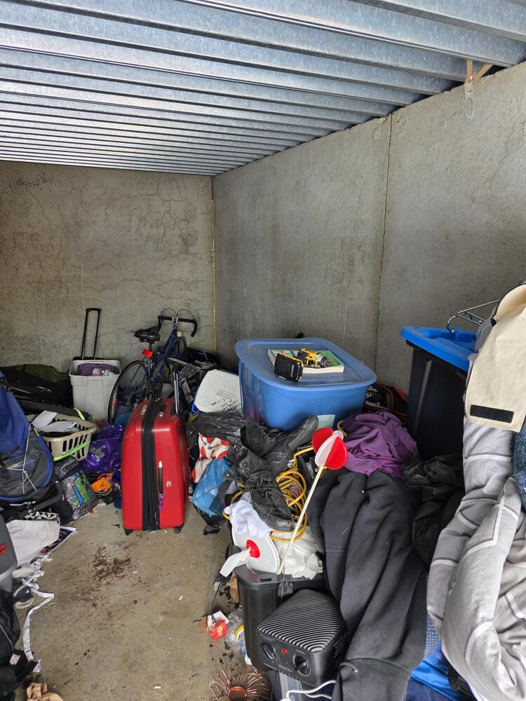 3310 - StorageMart Yellowhead Hwy & Winterburn  auction IB-7268 40