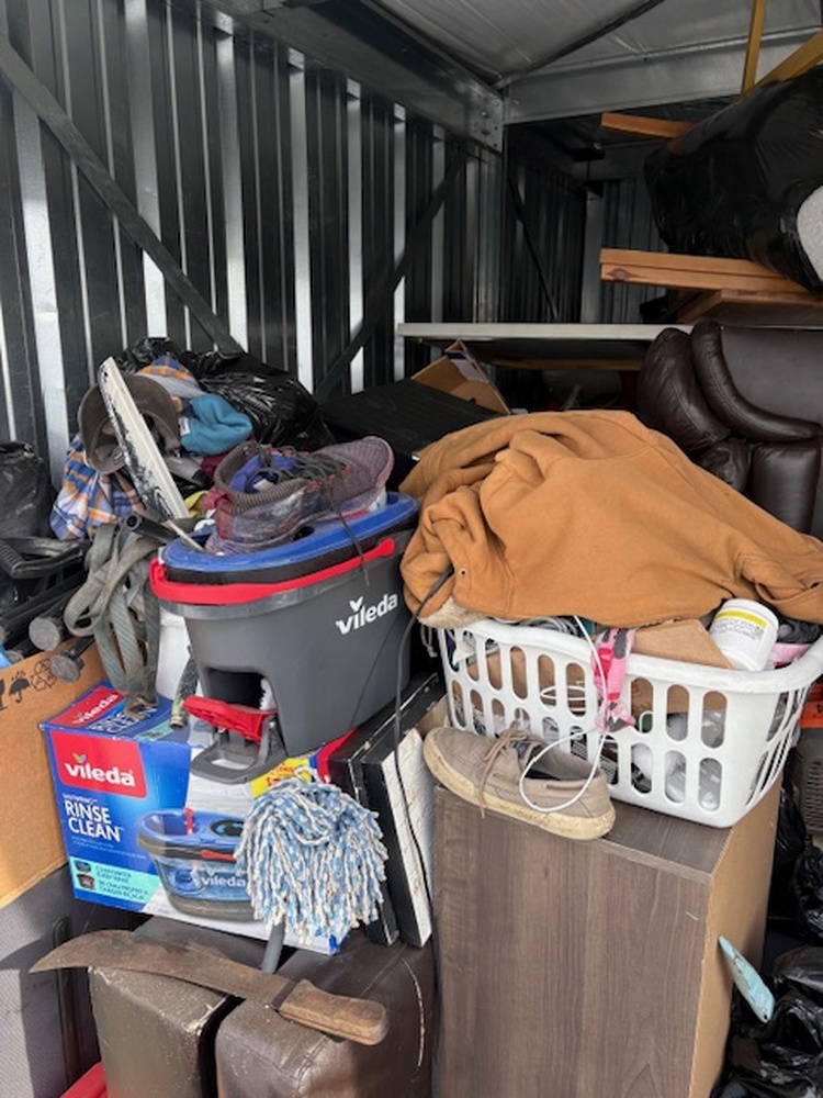 3305 - StorageMart Barlow Trail  auction IB-1704 30