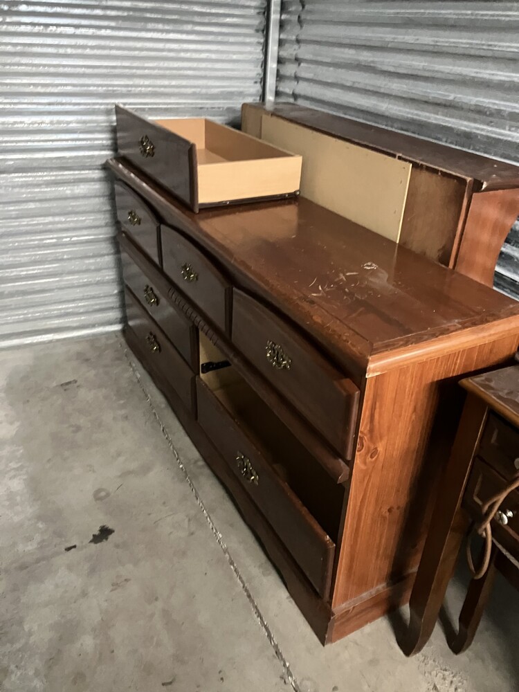 3007 - StorageMart Evans Ave Etobicoke  auction IB-9524 20